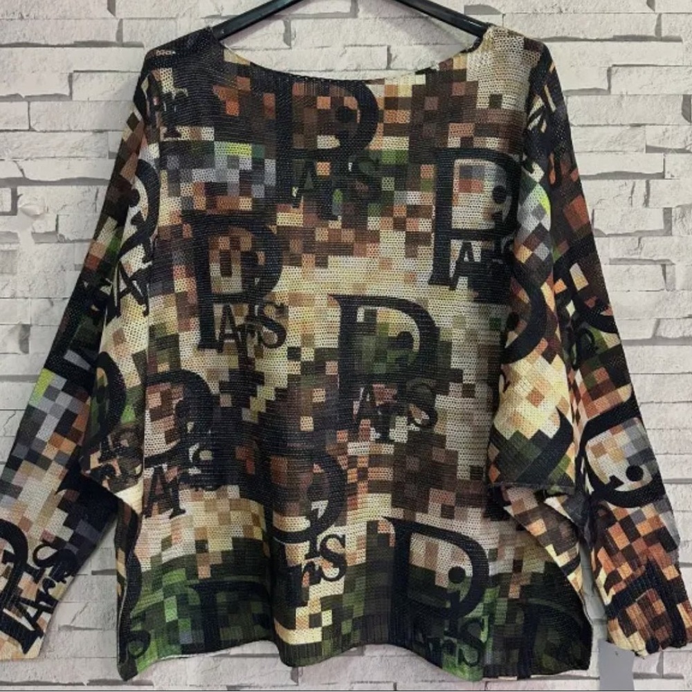 Lightweight sweater - Paris words - Picture 2 of 8